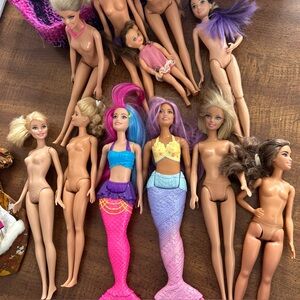38 piece Lot Barbie Doll Mermaid tutti Color Beach Ken +rare skatemates dress